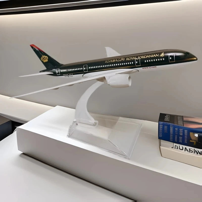 Royal Jordanian Boeing B787 Diecast Model Plane | 1:400 Scale Alloy Aircraft with Stand
