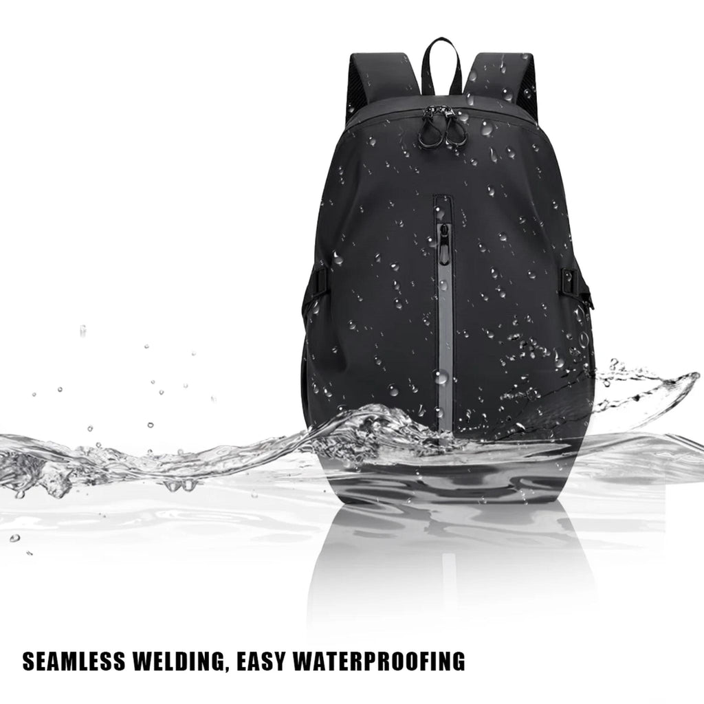 40L Motorcycle Helmet Backpack – Waterproof Riding Bag with Reflective Strip & Laptop Compartment